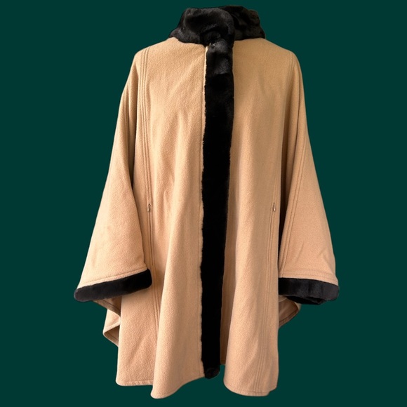 Talbots Jackets & Blazers - Talbots Cape Wool / Cashmere blend Tan with Brown faux‎ fur trim Small / Medium